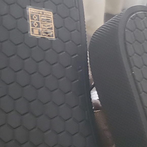 Shein Sandals - Picture 4 of 5